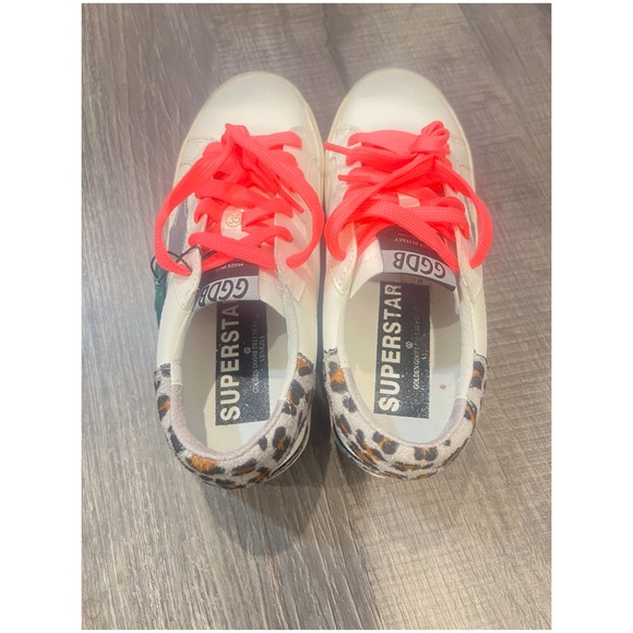 Golden Goose White Sneakers with Silver Star and Pink Laces Size 5 - Picture 5 of 6